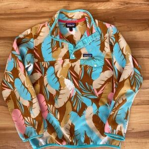Patagonia Multicolor Feather Pattern Pullover fleece